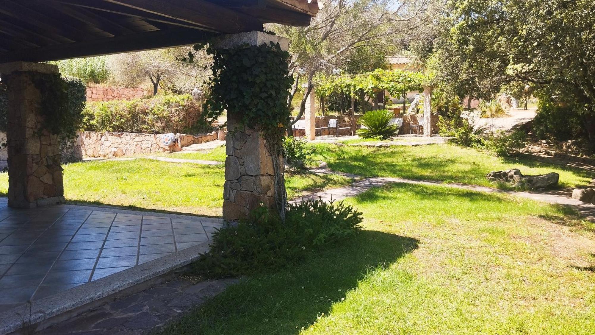 Agriturismo Desole 몬티 외부 사진